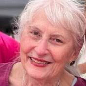 Karen Muszynski's Instagram, Twitter & Facebook