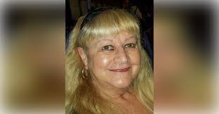 Myra Lynn's Instagram, Twitter & Facebook