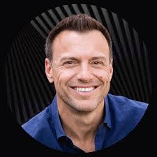 Dane Mccarthy's Instagram, Twitter & Facebook