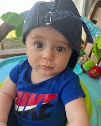 Happy 4 years! We have been through, seen, and traveled so much in these 4  years and I can't wait for the next 40! Love you!