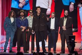 Who are the Red Clay Strays? What to know about the ACM performers