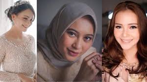 Ftv suara hati istri hadir setiap hari di indosiar, mulai senin (15/6/2020) setiap pukul 19.30 wib. Lain Cerita Dengan Peran Di Film 5 Artis Ftv Suara Hati Istri Bahagia Dinikahi Tni Hingga Bule Tribunnewsmaker Com