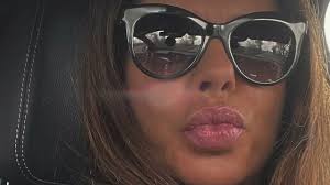 Domino (Eurobeat)'s 'Rickrolling' sample of Ben Schulz and Pals for Life's  'Leeroy Jenkins Video'