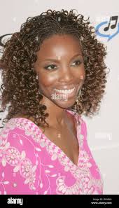 Feb 07, 2006; Los Angeles, CA, USA; Singer HEATHER HEADLEY at the Clive  Davis Annual Pre Grammy Party held at the Beverly Hilton Hotel. Mandatory  Credit: Photo by Paul Fenton/KPA/ZUMA Press. (©)