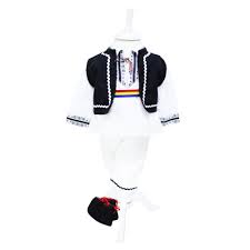 Costum traditional brodat format din vesta. Costum Popular Pentru Botez Alb Negru Cu Motive Traditionale 4 Piese Camasa Brau Vesta Pantaloni Pentru Baieti Rec25 1 An Emag Ro