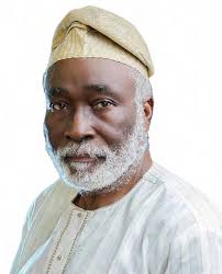 Nigerians caught in the web of scarcities