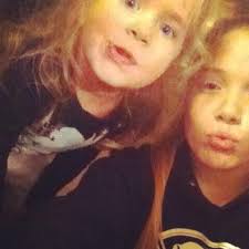 Angela Lemke :* (@AngieBoo0828)