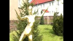 Crazy naked golden statue
