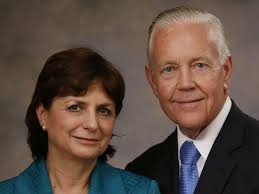 New temple presidents to serve in the Philippines and Texas