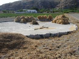 Https Upload Wikimedia Org Wikipedia Commons D D0 Threshing Place Santorini Greece Jpg Threshing Floor Bible Land Bible Pictures