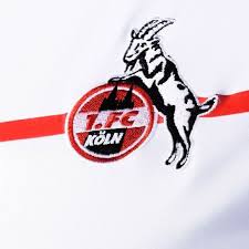 V.) ist mit 111.578 mitgliedern der größte sportverein in köln und der sechstgrößte in deutschland. Fc Koln Cologne Home Football Shirt 2018 19 Uhlsport