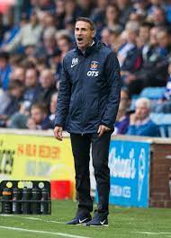 Angelo alessio sbarca in scozia, al kilmarnock, rilevando il posto lasciato vacante dall'attuale ct della scozia steve clarke. Kilmarnock Boss Angelo Alessio Axes Performance Chief Andy White