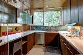 7346 S Sleepy Hollow Dr Tulsa Ok 74136 Zillow Kitchen Cabinet Design Kitchen Cabinet Remodel Modern Retro Kitchen