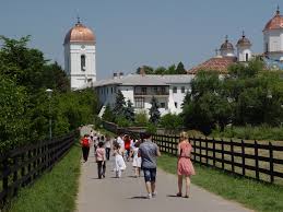 Cernica utc/gmt offset, daylight saving, facts and alternative names. MÄƒnÄƒstirea Cernica O AdevÄƒratÄƒ È™coalÄƒ De EducaÈ›ie MonasticÄƒ