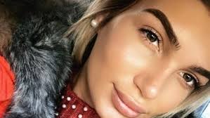 They were frowned upon for not being able to fit into societal roles and coming off as improper examples for customers. Zum Ersten Mal Transgender Model Auf Der Playboy Titelseite Kurier At