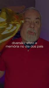 Quem aí também tem aquele livro da infância guardado no coração?⁣ ⁣ Como  pai, descobri que os livros são muito mais que histórias, são portais  mágicos que:⁣ ⁣