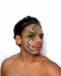 donttouchthebulletinboard was nominated by @sarah.kim for our first artist  feature