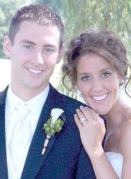 Linda Voth's Instagram, Twitter & Facebook