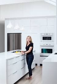 Modern custom make high gloss lacquer kitchen cabinet white 2pac kitchen cabinets. Ikea High Gloss White Kitchen By Modernash Of Nashville Tn Modern Kuche Nashville Von Modernash Furniture Supply Corporation Houzz