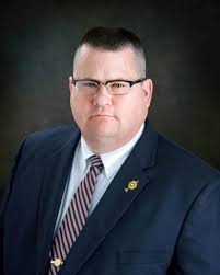 Honor goes to deserving public servant