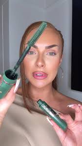 #AD Trying GREEN mascara!! 😱🫣🌵🦖🌴 Just when I think they can’t bring  out any more shades.. @MaybellineUK does it again!! We all know and love  Sky High mascara, but this is their brand new Emerald green ...