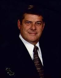 Henry Braswell's Instagram, Twitter & Facebook