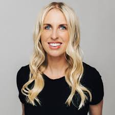 Carly Guimaraes, Real Estate Agent