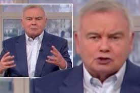 The tv star has been suffering badly from a chronic pain condition (image: 3s5d9qz Zuhc7m