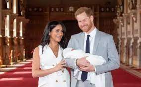 Prințul harry a spus reporterilor că cel mai probabil vor arăta bebelușul întregii lumi peste două zile. Meghan Markle A NÄƒscut FetiÈ›a PrinÈ›ului Harry PoartÄƒ Numele De Lilibet Diana Galerie Foto Galerie Foto Stiri Vedete Si Evenimente Viva Ro