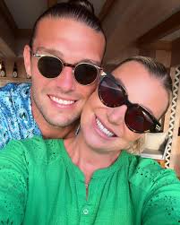 Fuming' Billi Mucklow 'determined to keep £4.1m family mansion' after Andy  Carroll's romance with Lou Teasdale