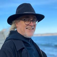 Kerry Raymond (@KerryRaymond)