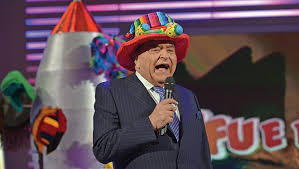 La noche del sábado (on) saturday night. Sabado Gigante Tv S Longest Running Variety Show Ends