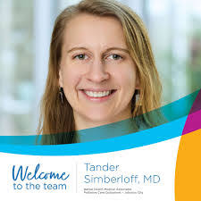 Paula Masters's Instagram, Twitter & Facebook