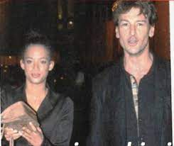 Roberto farnesi non è più single. Roberto Farnesi Io Miglioro Con Il Tempo Come Il Vino E Faccio Un Figlio Isa E Chia