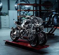 custom yamaha niken looks to be straight from a terminator movie yamaha cool cars yamaha motorcycle