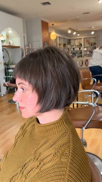 Short French Bob Round Face