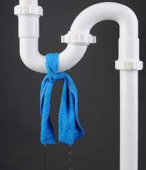 Note that these repairs are not intended for pressurized pipes and should be used only as a. How To Repair A Leaking Pvc Pipe No Cutting Necessary