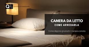Un muro spoglio e anonimo, può trasformarsi metaforicamente in una tela vuota sulla quale esprimere creatività. Assunzione Cartolina Culto Arredare Parete Dietro Letto Amazon Agingtheafricanlion Org