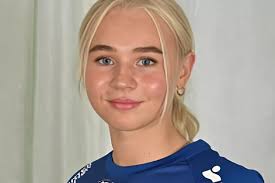 Profil Cecilia Malm, Bidadari Voli Cantik Swedia, Kecantikan Yang Viral Di  Sosial Media