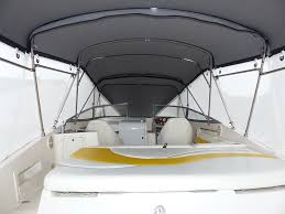Wie sie einen unterstand aus holz über ihrer eingangstür selbst bauen, lesen sie hier. Bimini Rinker 232 Captiva Seitlicher Sonnenschutz Bootssattlerei Hallier