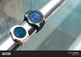 Jun 04, 2021 · the samsung galaxy watch 3 brings back the rotating bezel — plus a few other tricks — right to your wrist. Belgrade Serbia Image Photo Free Trial Bigstock