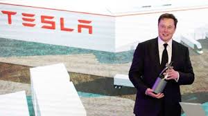 Due uomini che si incontrano durante un viaggio in aereo e diventano amici. Tesla Ceo Elon Musk Gets No Salary Unknown Facts About World S Second Richest Man