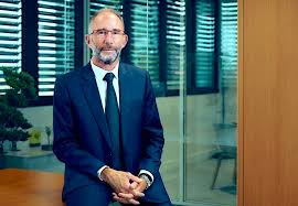 Cerchi un conto che segue le tue esigenze? Le Bigourdan Est Arrive A La Direction Generale De La Banque Mutualiste Aux Cotes Du President Marc Didier Lui Meme Originaire Du Gers Presselib