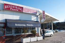 Pizzeria beddia is a pizza and natural wine destination, where simplicity is best. Hjallbo Pizzeria Har Fatt Ett Ansiktslyft Men Plockade Ut Vegetarianan For Tidigt Joran Fagerlund