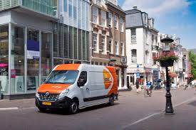 Wie stuur jij je eerste en beste kerstwensen? Master Z E Chosen By Postnl 5 Questions To Ashwani Gupta Groupe Renault