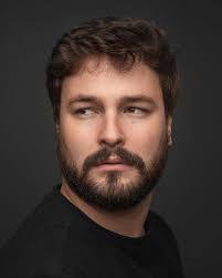 Eli Murad's Instagram, Twitter & Facebook