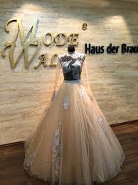 Stylight ist deine online shopping plattform: Hochzeitskleid Joker Der Woche Mit 50 Rabatt Saarland Saarbrucken Neunkirchen Mode Walus