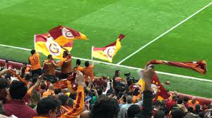Cocukluk Askimsin Galatasaray Kum Gibi Kalplerde Yildiz Youtube