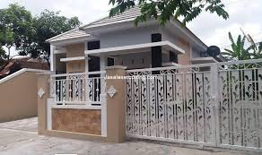 Harga pagar rumah dan modelnya. Pintu Pagar Besi Dengan Motif Cantik Dan Modern Menambah Nilai Estetika Rumah Hunian Jasa Laser Cutting