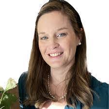 Mary Twigger's Instagram, Twitter & Facebook